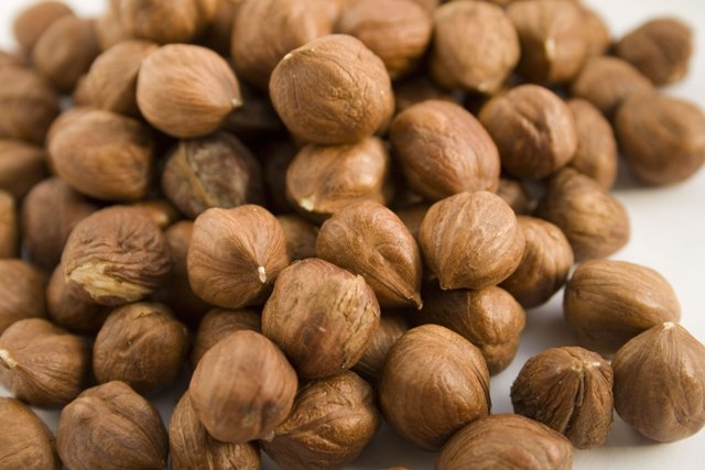nocciole crude